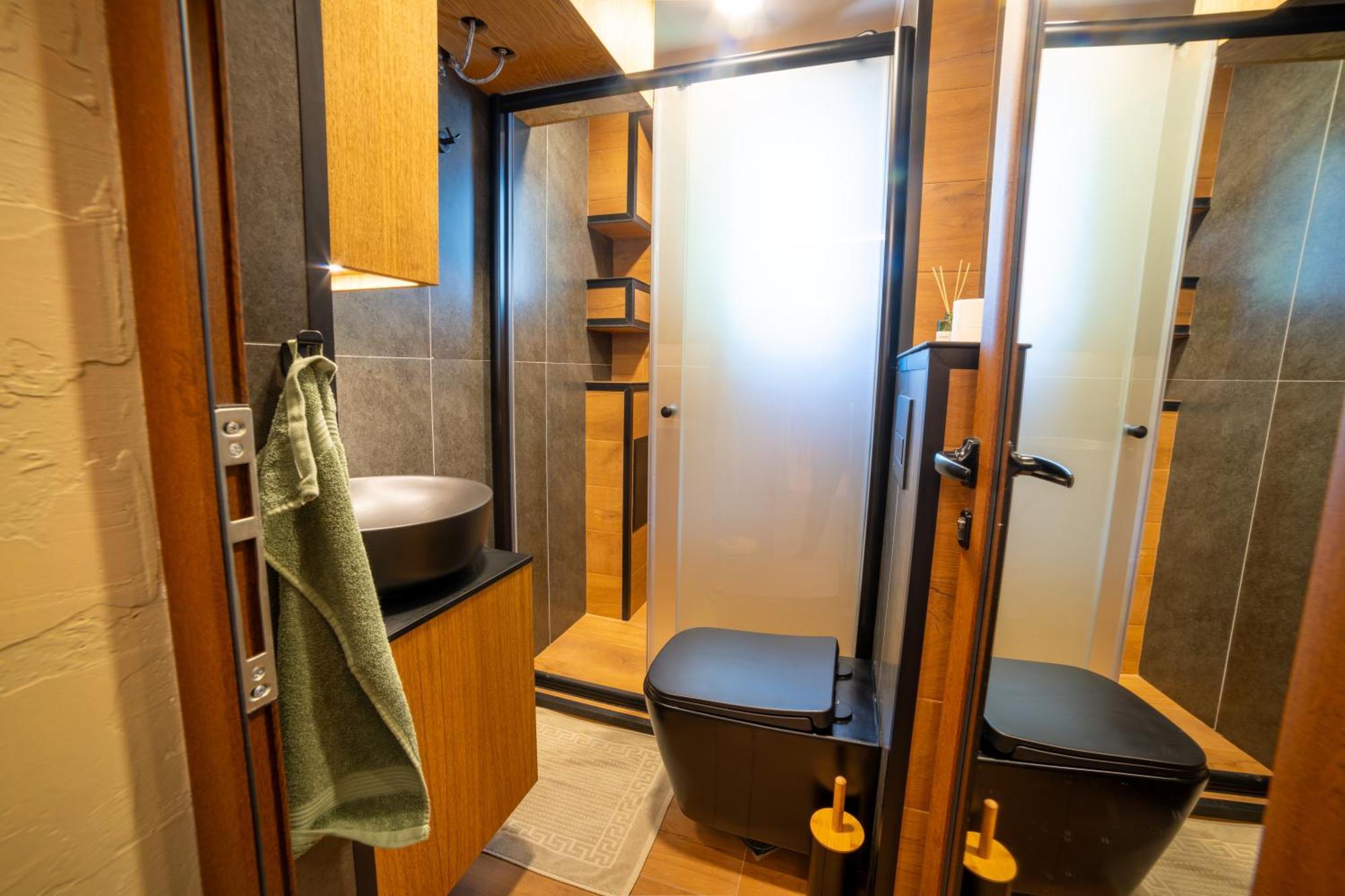 Iatrus Guest Apartment & Sauna Велико Търново Екстериор снимка